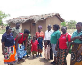 bénéficiaires et staff de VIHEMA, au Malawi